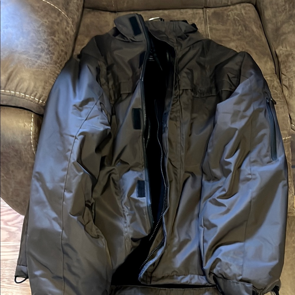 Chaps Men's Black Jacket size large NWOT